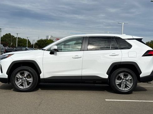 Certified 2025 Toyota RAV4 LE FWD image 8