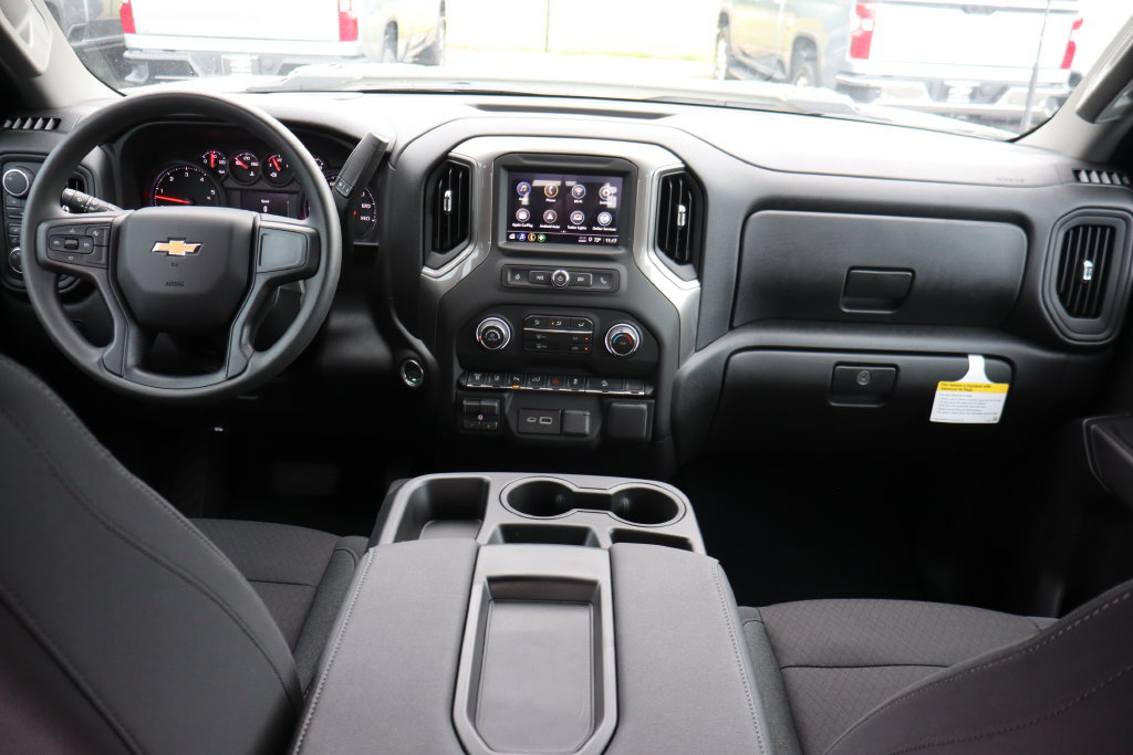 New 2026 Chevrolet Silverado 2500 Custom w/ Custom Value Package AWD/4WD image 17