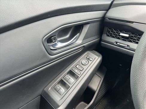 Used 2023 Honda Accord EX image 10