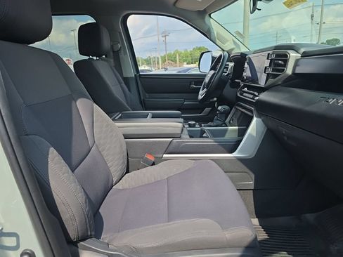 Used 2022 Toyota Tundra SR5 w/ TRD Sport Package AWD/4WD image 11
