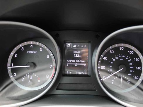 Used 2018 Hyundai Santa Fe Sport AWD/4WD image 14
