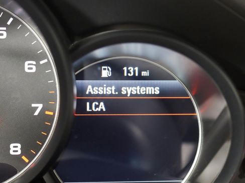 Used 2014 Porsche Cayenne Platinum Edition image 16