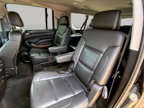 Used 2015 Chevrolet Suburban LTZ AWD/4WD image 18