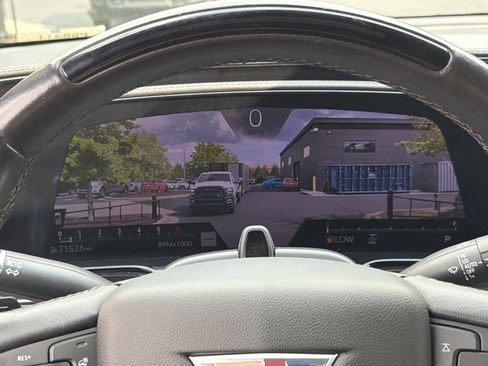 Used 2023 Cadillac Escalade Sport AWD/4WD image 32