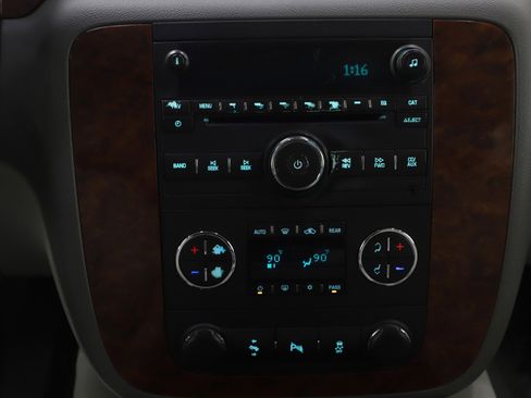 Used 2013 Chevrolet Tahoe LT w/ Luxury Package image 16