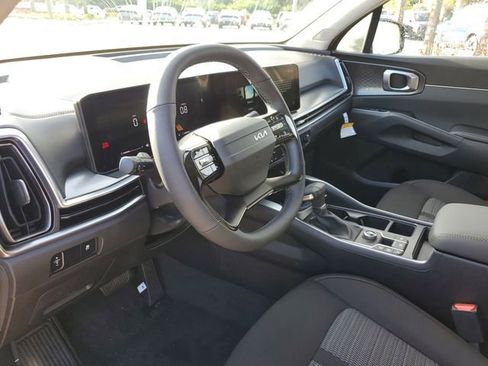 New 2026 Kia Sorento LX image 12