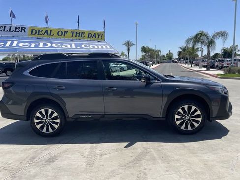 Used 2023 Subaru Outback Limited XT AWD/4WD image 9