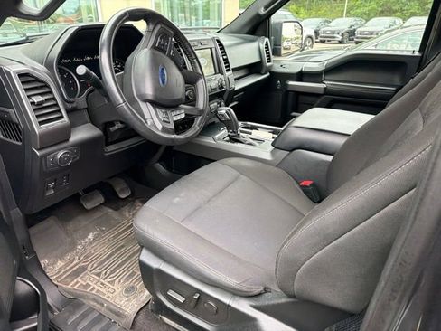 Used 2019 Ford F150 XLT w/ Equipment Group 302A Luxury AWD/4WD image 12