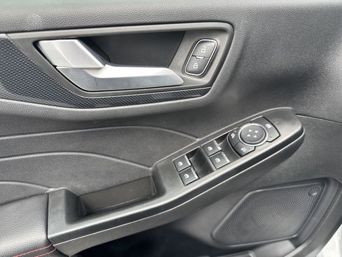 Certified 2025 Ford Escape ST-Line w/ Tech Pack #1 FWD image 13