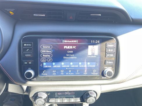 Used 2024 Nissan Kicks SR image 15