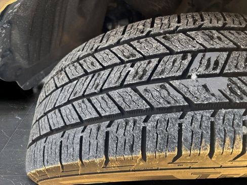 Used 2020 Ford Explorer Limited image 39