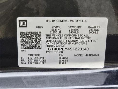 Used 2025 GMC Sierra 2500 AT4 w/ AT4 Premium Plus Package AWD/4WD image 24