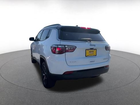 Used 2025 Jeep Compass Limited AWD/4WD image 10