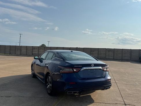 Used 2021 Nissan Maxima 3.5 SV w/ Floor Mat Group FWD image 18