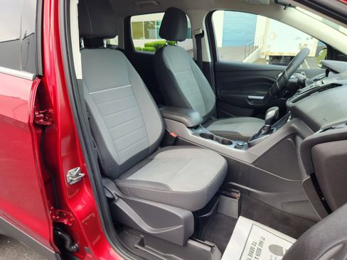 Used 2013 Ford Escape SE AWD/4WD image 16