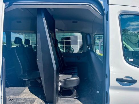 Used 2020 Ford Transit 350 XL image 21