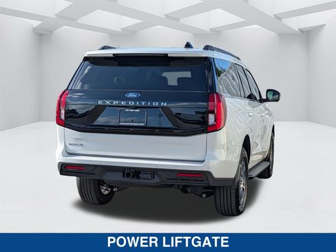 New 2026 Ford Expedition Active RWD image 6