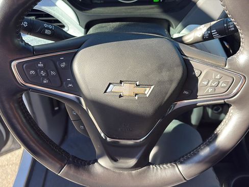 Used 2020 Chevrolet Bolt LT image 12