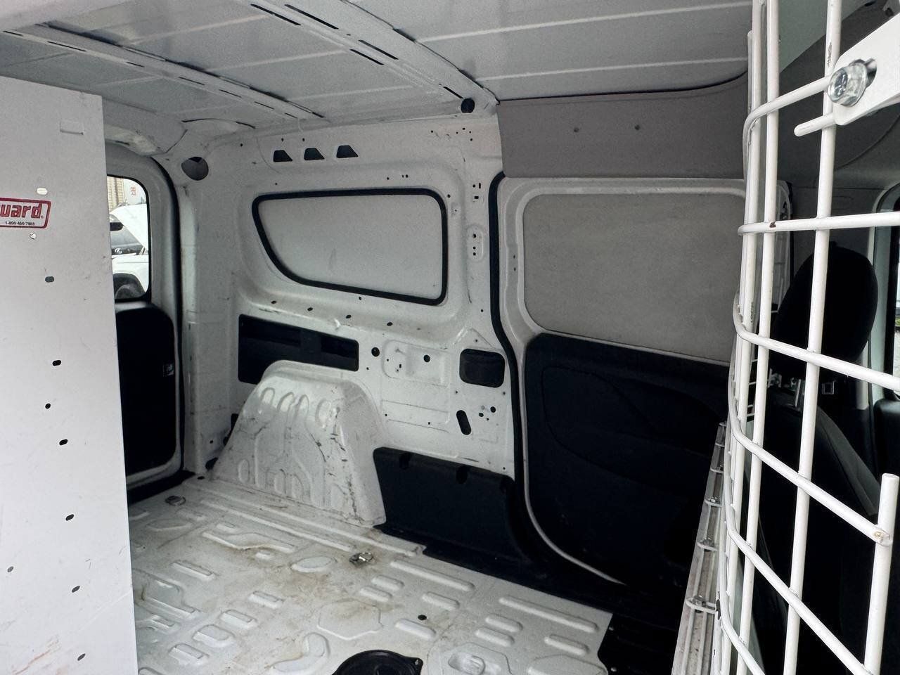 Used 2021 RAM ProMaster City Tradesman SLT w/ Window Group 04 FWD image 18