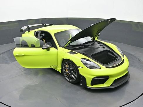 Certified 2023 Porsche 718 Cayman GT4 RS w/ Weissach Package RWD image 29
