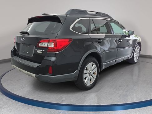 Used 2015 Subaru Outback 2.5i Premium AWD/4WD image 5
