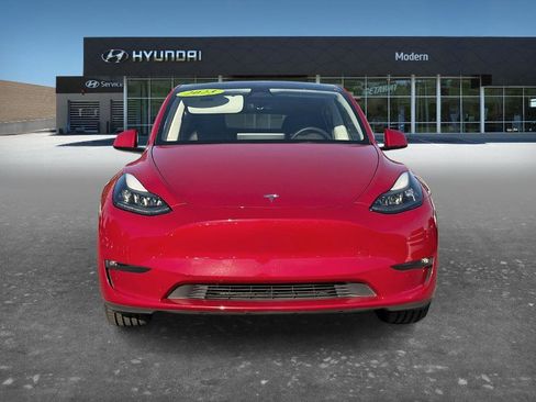 Used 2023 Tesla Model Y Long Range AWD/4WD image 2