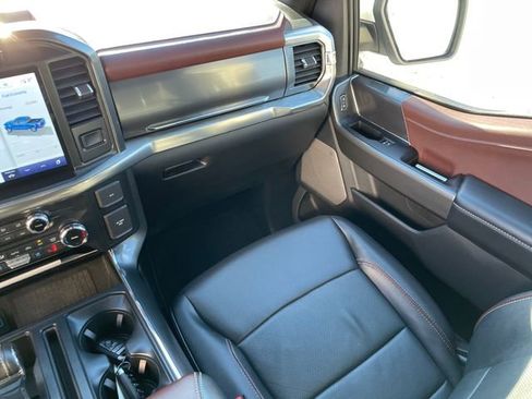 Used 2022 Ford F150 Lariat w/ Equipment Group 502A High image 21