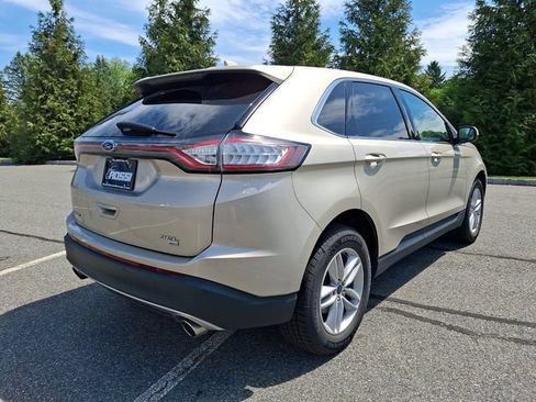 Used 2017 Ford Edge SEL w/ Equipment Group 201A AWD/4WD image 6