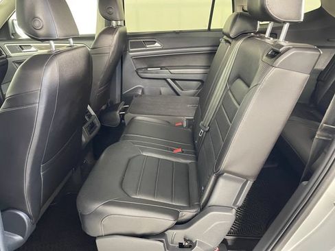 Used 2018 Volkswagen Atlas SEL AWD/4WD image 12