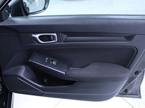 Used 2023 Honda Civic Sport image 17