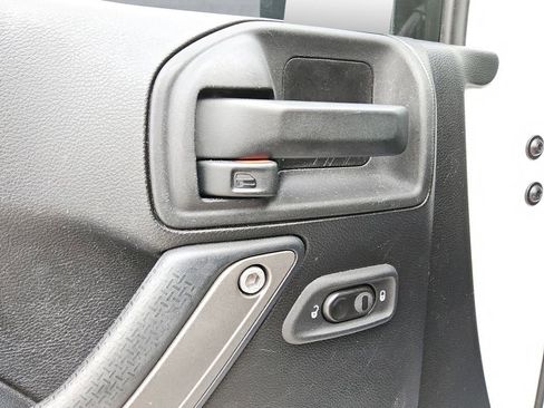 Used 2014 Jeep Wrangler Unlimited Sport w/ Quick Order Package 24S image 18