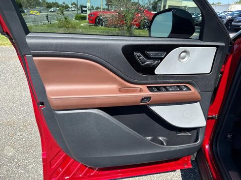New 2025 Lincoln Aviator Reserve w/ Equipment Group 201A image 19