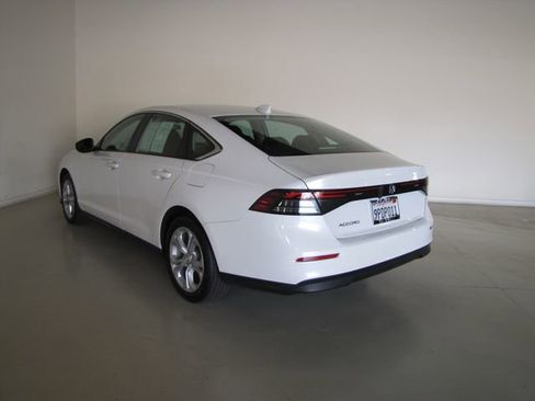 Certified 2024 Honda Accord LX image 21