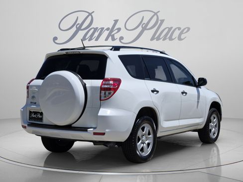 Used 2012 Toyota RAV4 FWD w/ Value Pkg image 5