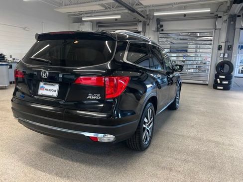 Used 2017 Honda Pilot Elite image 5