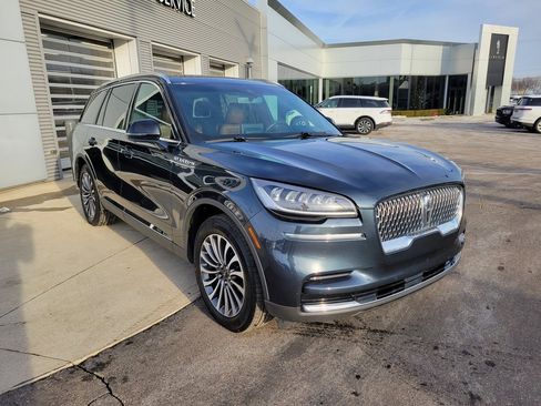 Certified 2024 Lincoln Aviator Reserve w/ Elements Package Plus image 11
