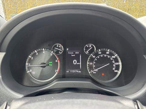 Used 2020 Lexus GX 460 Premium w/ Premium Package image 21