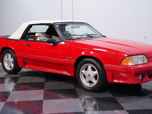 Used 1990 Ford Mustang GT image 13