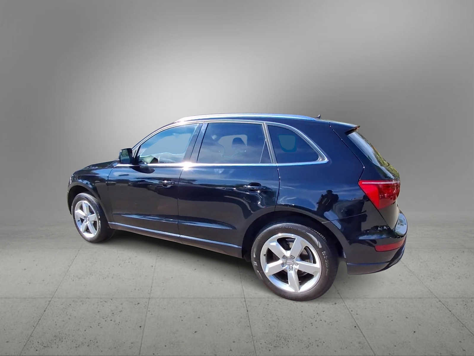 Used 2010 Audi Q5 3.2 Prestige AWD/4WD image 6