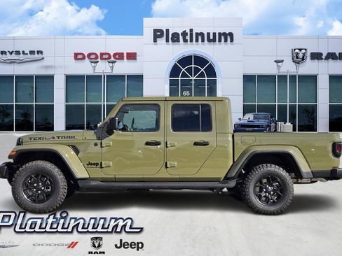 New 2026 Jeep Gladiator Sport AWD/4WD image 3