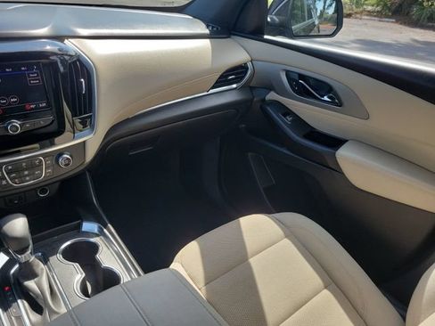 Certified 2023 Chevrolet Traverse LS FWD image 15