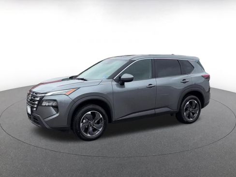 Used 2025 Nissan Rogue SV FWD image 8
