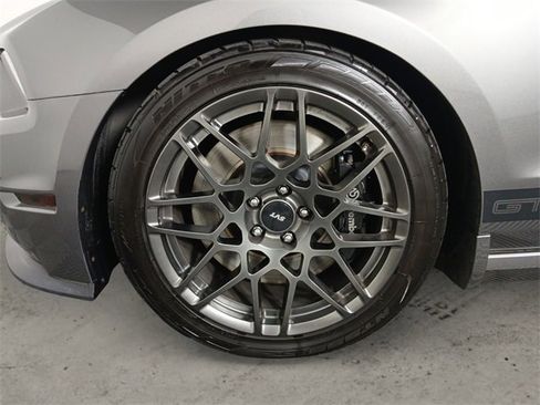 Used 2014 Ford Mustang Shelby GT500 w/ Equipment Group 821A image 9