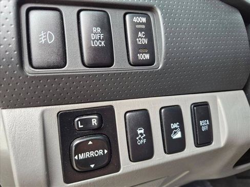 Used 2013 Toyota Tacoma 4x4 Double Cab w/ TRD Off-Road Pkg image 13
