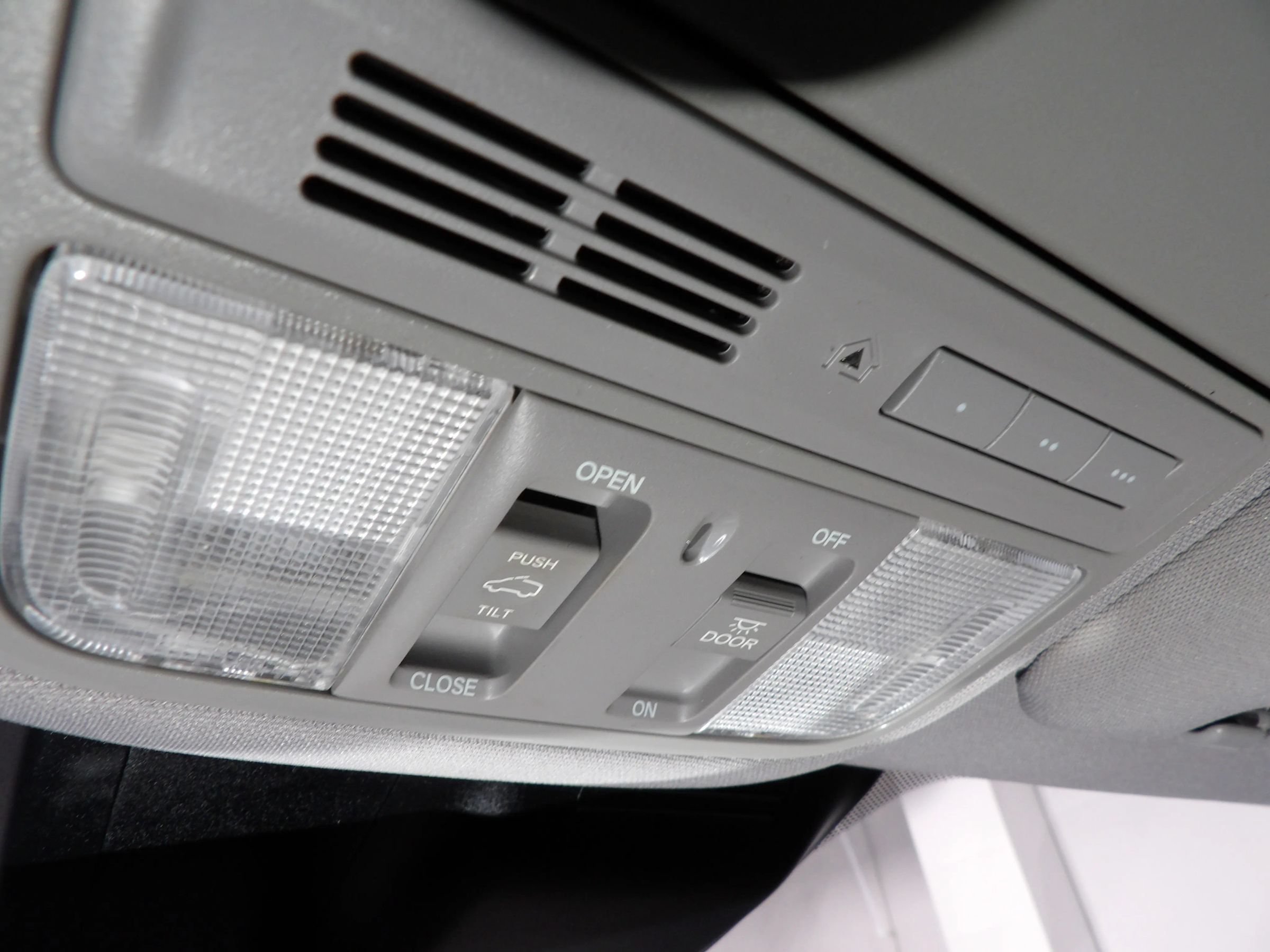 Used 2021 Honda CR-V Touring image 20