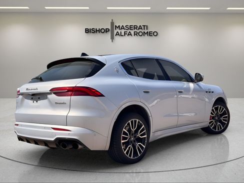Used 2023 Maserati Grecale GT AWD/4WD image 9