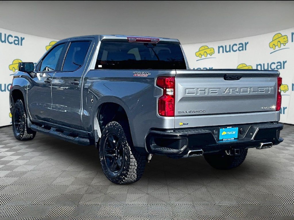 Used 2024 Chevrolet Silverado 1500 Custom Trail Boss AWD/4WD image 4
