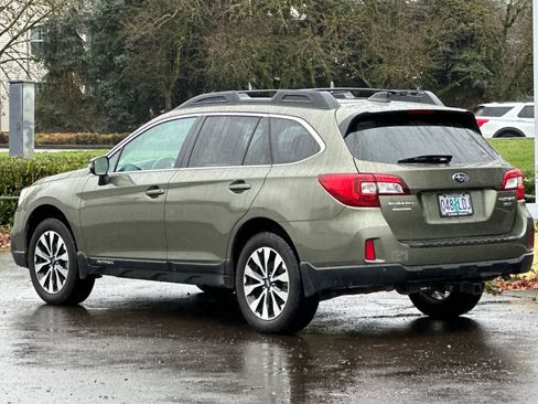 Used 2017 Subaru Outback 3.6R Limited image 6