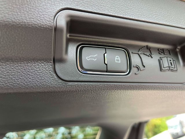 New 2026 Ford Explorer ST-Line RWD image 19