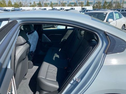 New 2026 BMW 530i xDrive AWD/4WD image 7